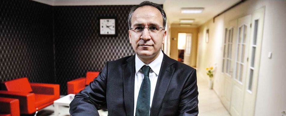 Fethullah Gülen's lawyer sues prosecutor for defamation