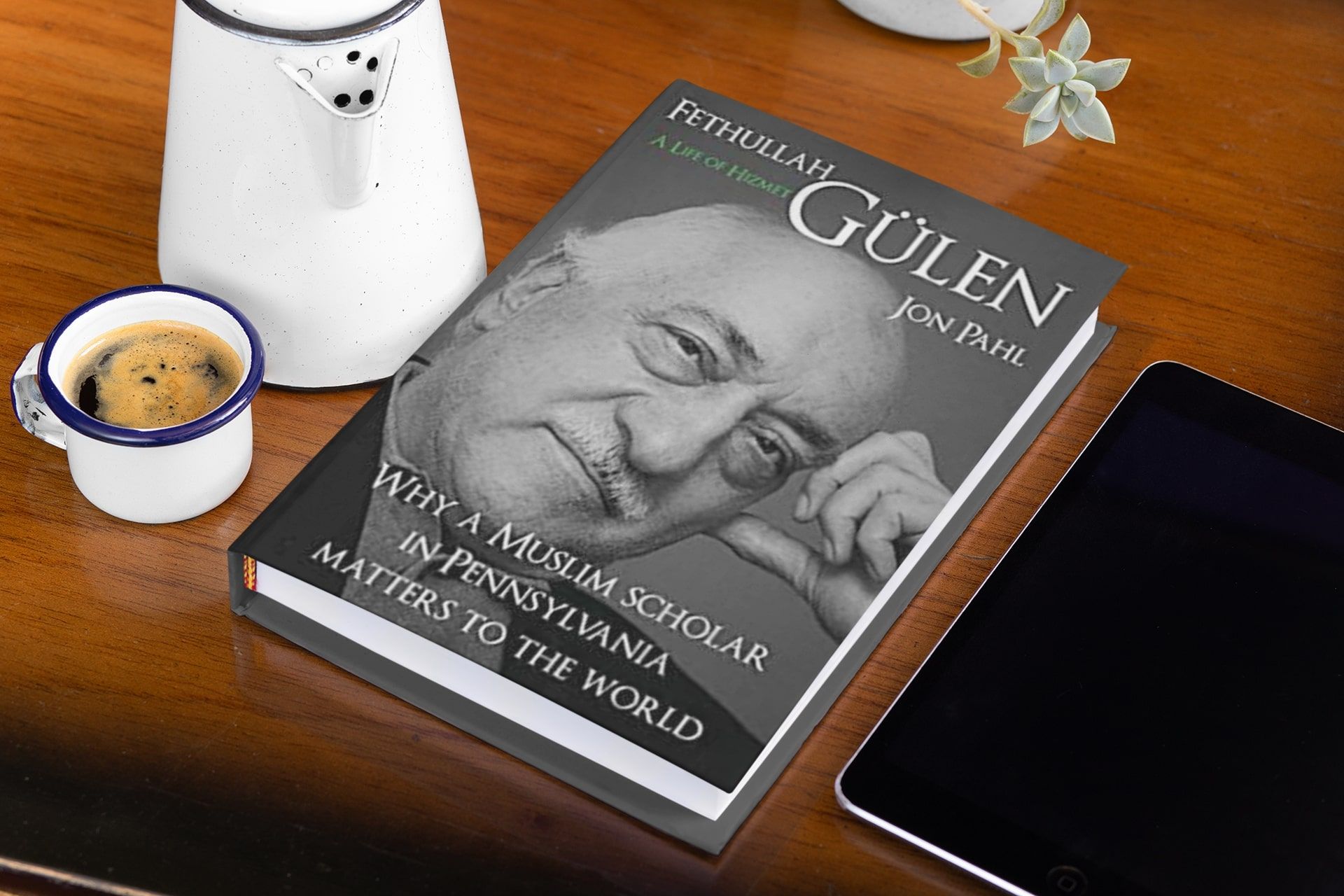 First-Ever Comprehensive Biography on Fethullah Gülen